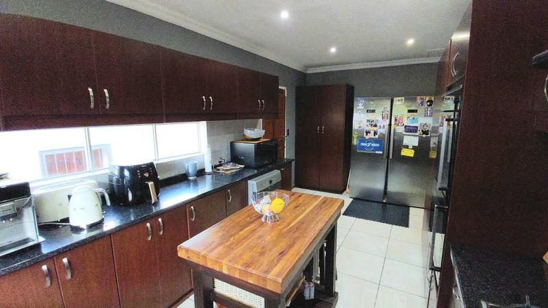 4 Bedroom Property for Sale in Baysvalley Free State